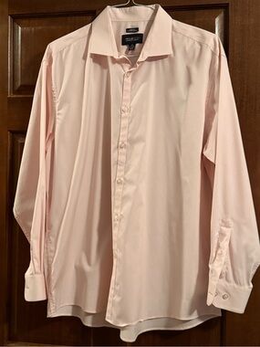 Awearness Kenneth Cole Men’s Pink Dress Shirt